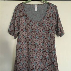 LuLaRoe Perfect T